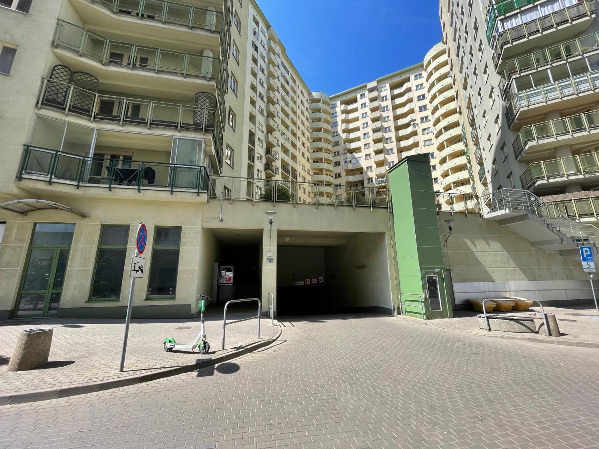 Superior Bukowinska, Studio, Pool & Gym! Metro Wilanowska, Garage Parking! 24H Reception! وارسو المظهر الخارجي الصورة